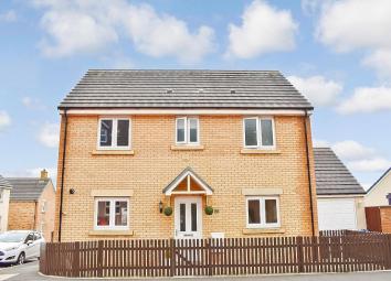 Detached house For Sale in Bridgend