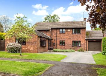 Detached house For Sale in Banbury