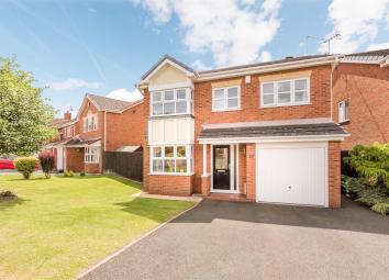 Detached house For Sale in Dudley