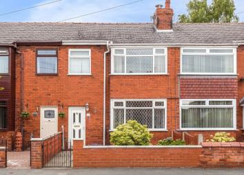 Terraced house For Sale in Wigan