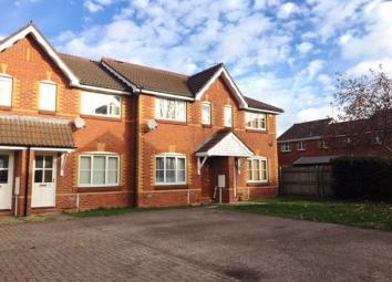 Terraced house To Rent in Rugby