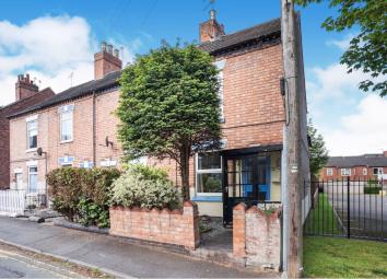 End terrace house For Sale in Burton-on-Trent