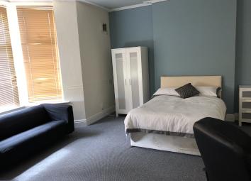 End terrace house To Rent in Middlesbrough