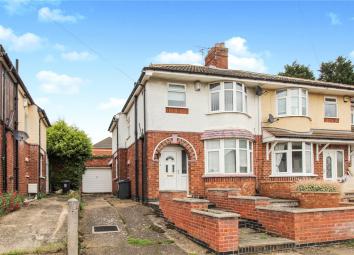 Detached house For Sale in Leicester