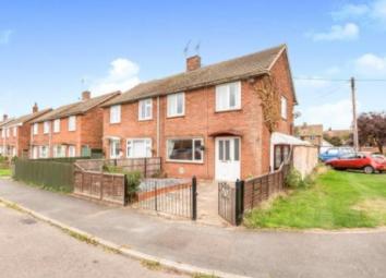 Semi-detached house To Rent in Doncaster