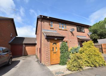 Semi-detached house For Sale in Banbury