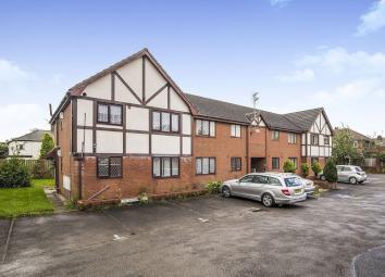 Flat For Sale in Chester