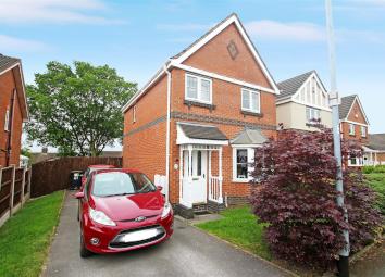 Detached house For Sale in Newcastle-under-Lyme