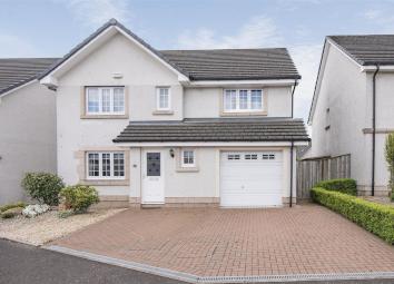 Detached house For Sale in Stirling