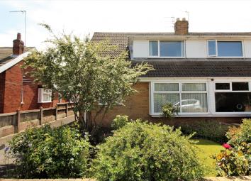 Bungalow For Sale in Lytham St. Annes