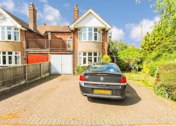 Semi-detached house To Rent in Leamington Spa
