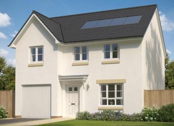 Detached house For Sale in West Calder