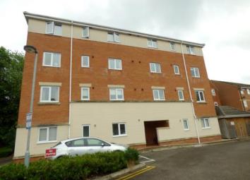 Flat For Sale in Leigh