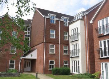 Flat For Sale in Warwick