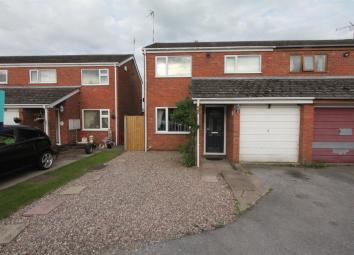 Semi-detached house For Sale in Leicester