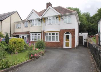 Semi-detached house For Sale in Halesowen