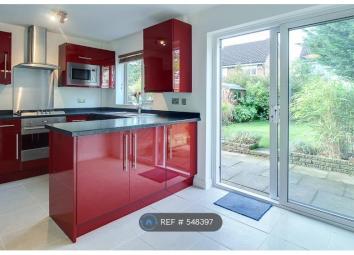 Semi-detached house To Rent in Chester