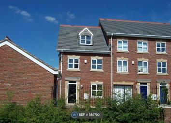 Property To Rent in Warwick