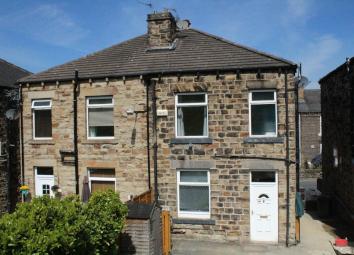 End terrace house To Rent in Batley