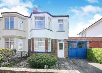 Semi-detached house For Sale in York