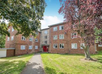 Flat For Sale in Leamington Spa