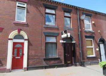 Terraced house For Sale in Oldham