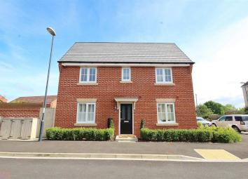 Semi-detached house For Sale in Selby