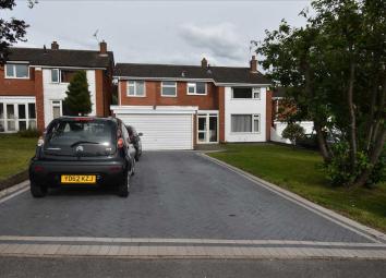 Detached house To Rent in Leicester