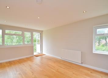 Flat To Rent in Hampton