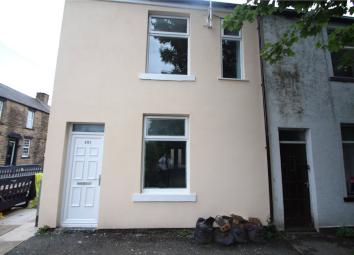 End terrace house For Sale in Rochdale