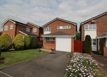 Detached house For Sale in Bedworth