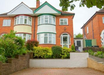 Semi-detached house For Sale in Redditch