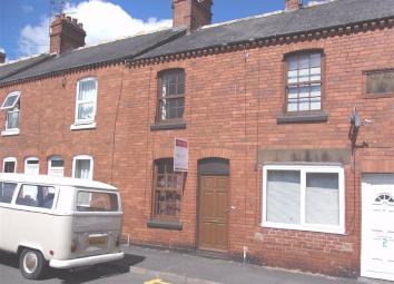 Terraced house To Rent in Oswestry