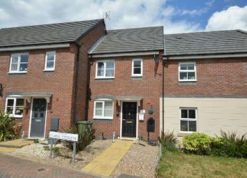 Terraced house For Sale in Leicester