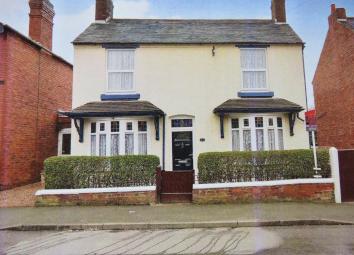 Detached house For Sale in Cannock