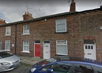 Terraced house To Rent in York