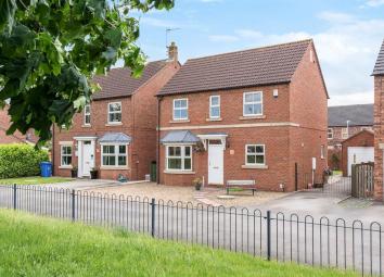 Detached house For Sale in York