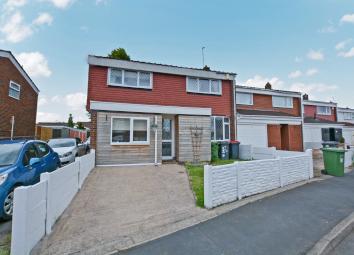 End terrace house For Sale in Tamworth