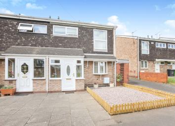 End terrace house For Sale in Wolverhampton