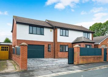 Detached house For Sale in Ormskirk