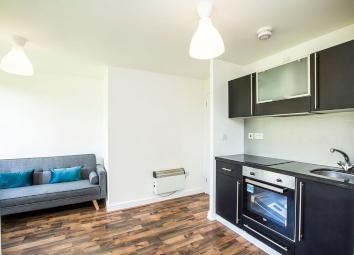 Flat To Rent in Halifax