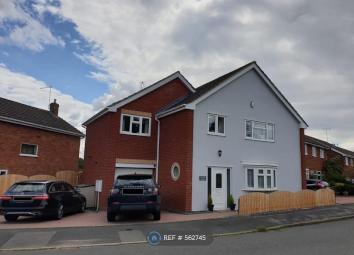 4 Bedroom Detached house to rent