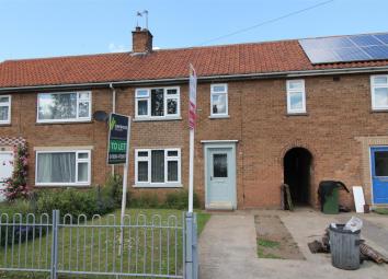 Terraced house For Sale in Worksop