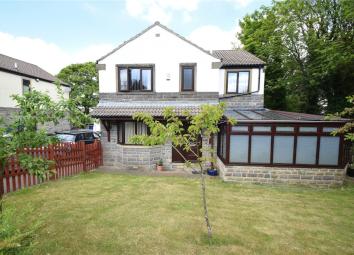 Detached house For Sale in Keighley