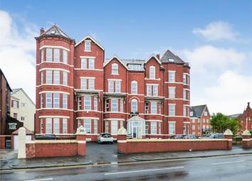 Flat For Sale in Southport