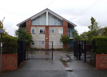 Flat For Sale in Bootle