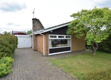 Detached bungalow For Sale in Ripley