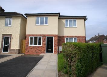 Semi-detached house To Rent in Nottingham