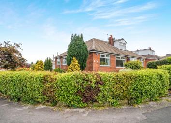 Semi-detached bungalow For Sale in Stockport