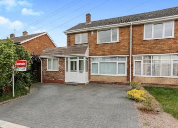 Semi-detached house For Sale in Sutton Coldfield